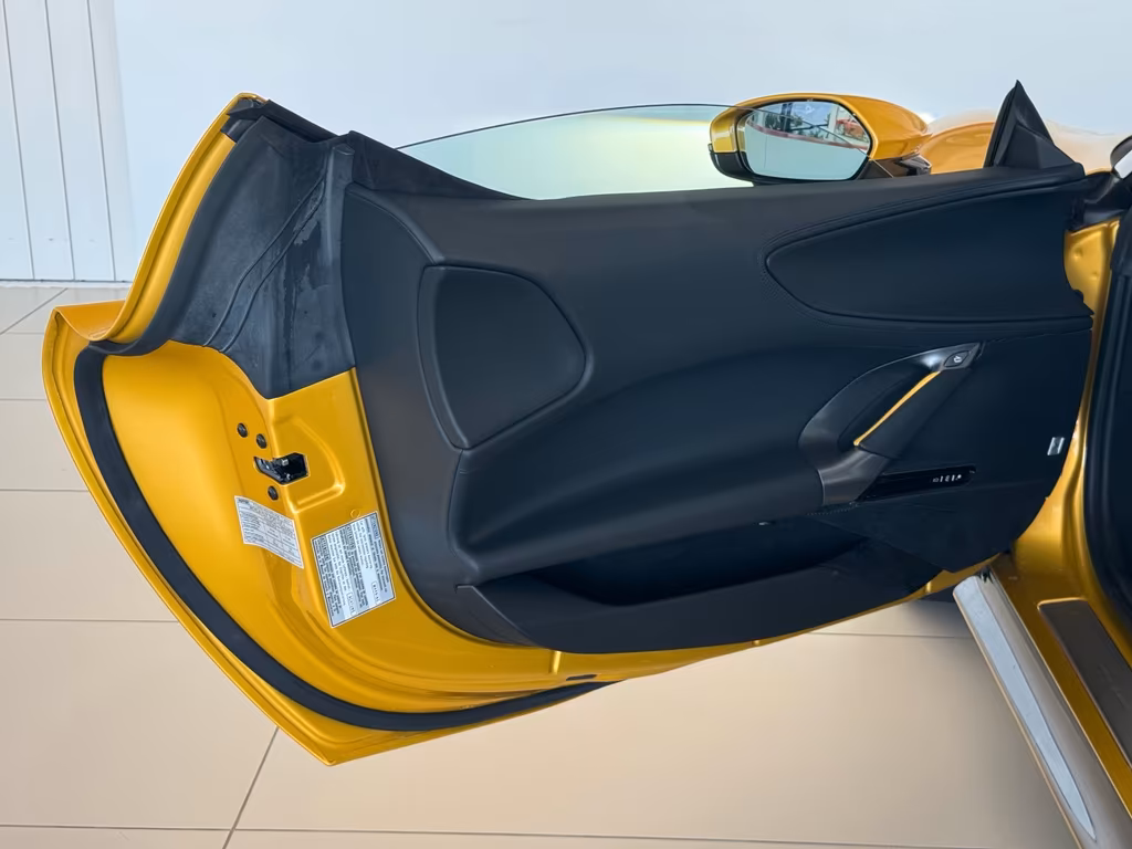Ferrari SF90