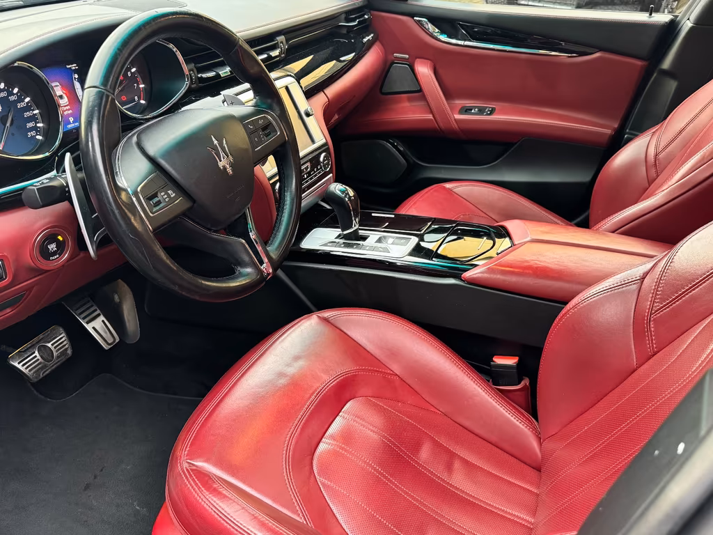 Maserati Quattroporte