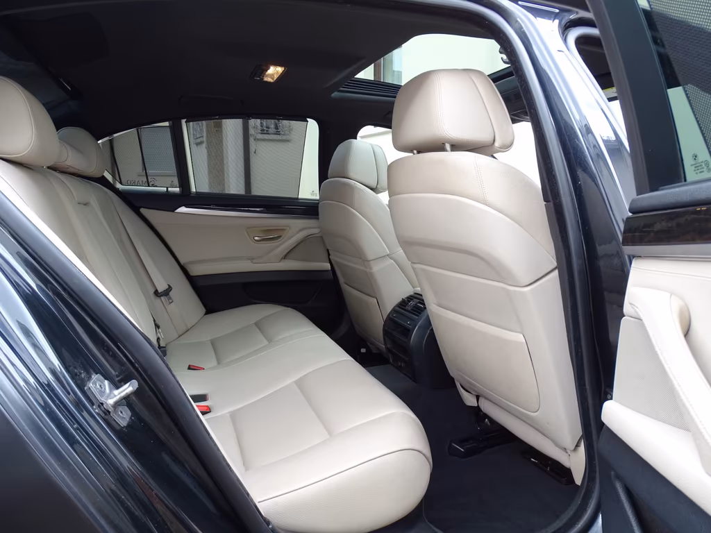 BMW 550