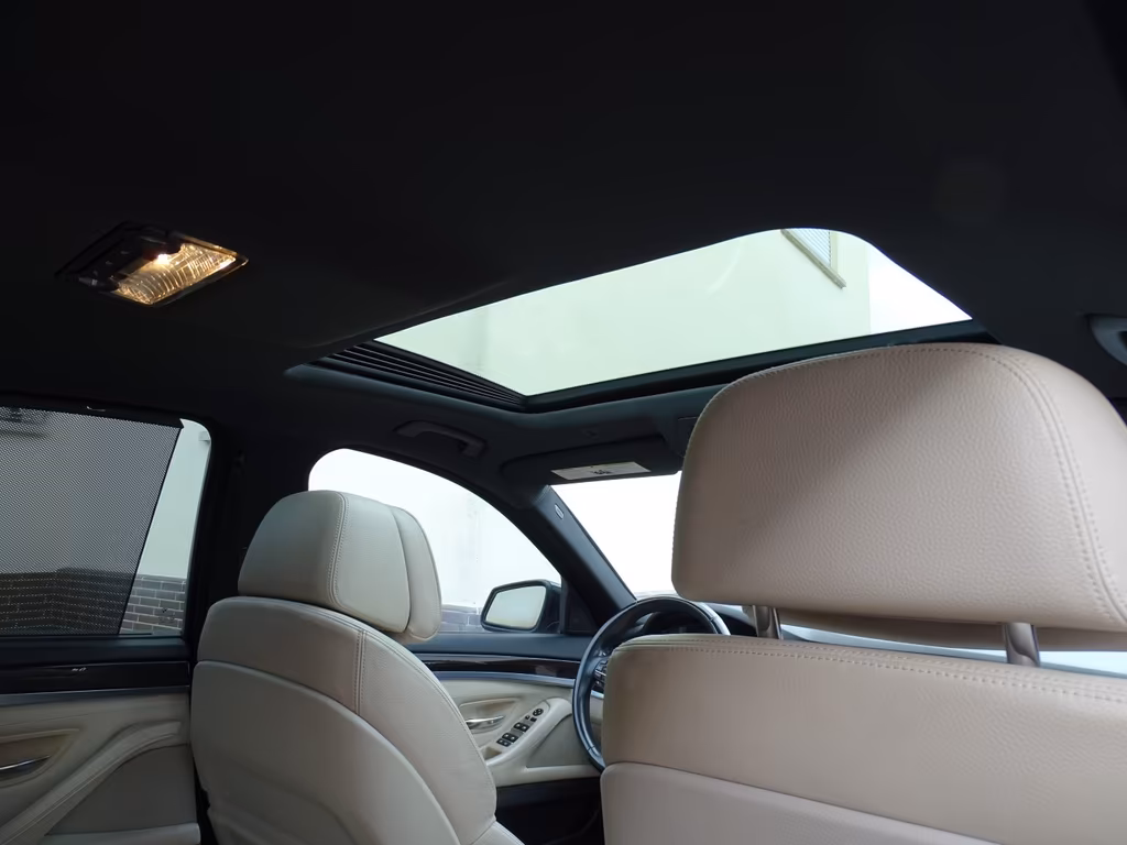 BMW 550