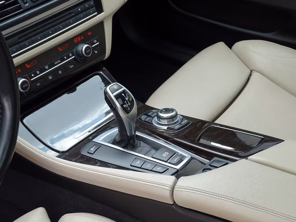 BMW 550