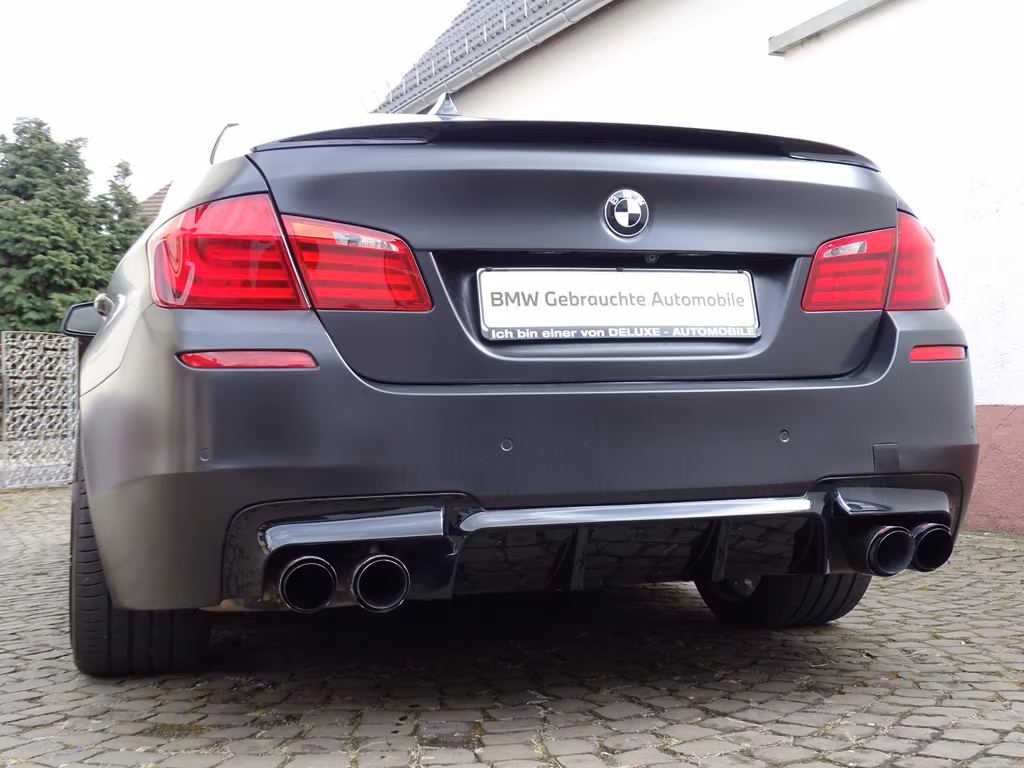 BMW 550