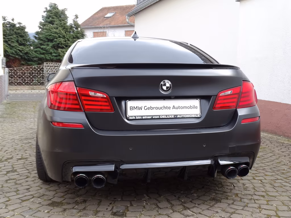 BMW 550