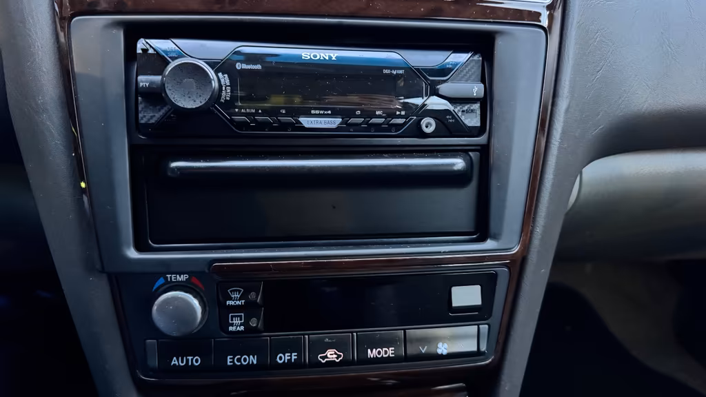 Nissan Maxima