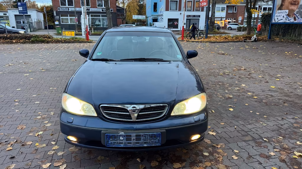 Nissan Maxima