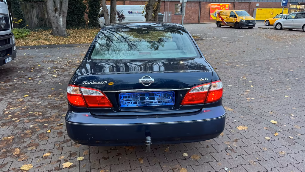 Nissan Maxima