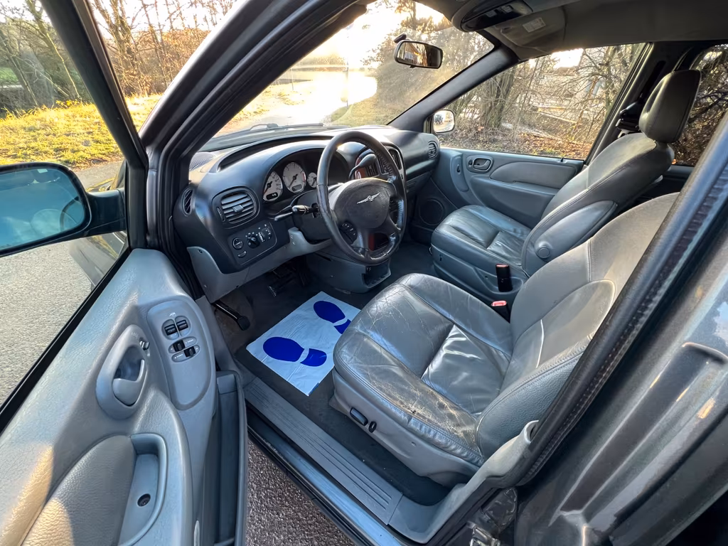 Chrysler Voyager