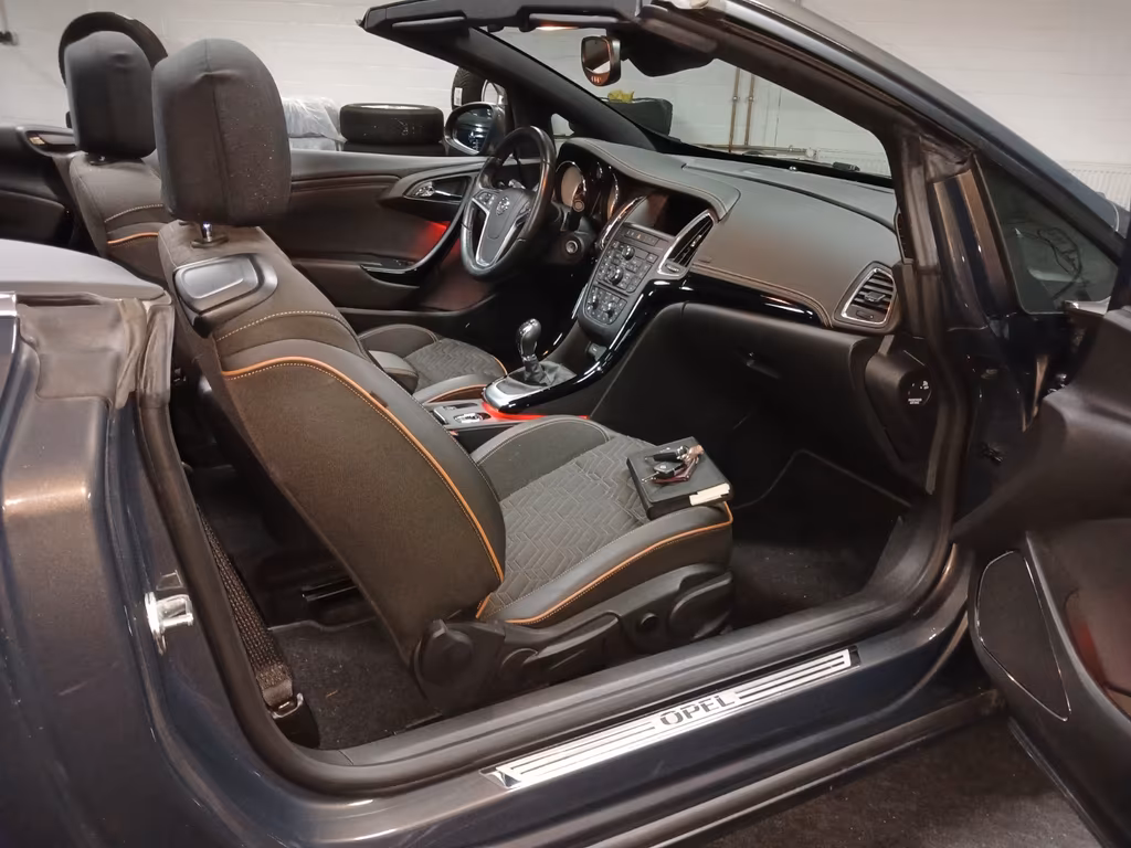 Opel Cascada