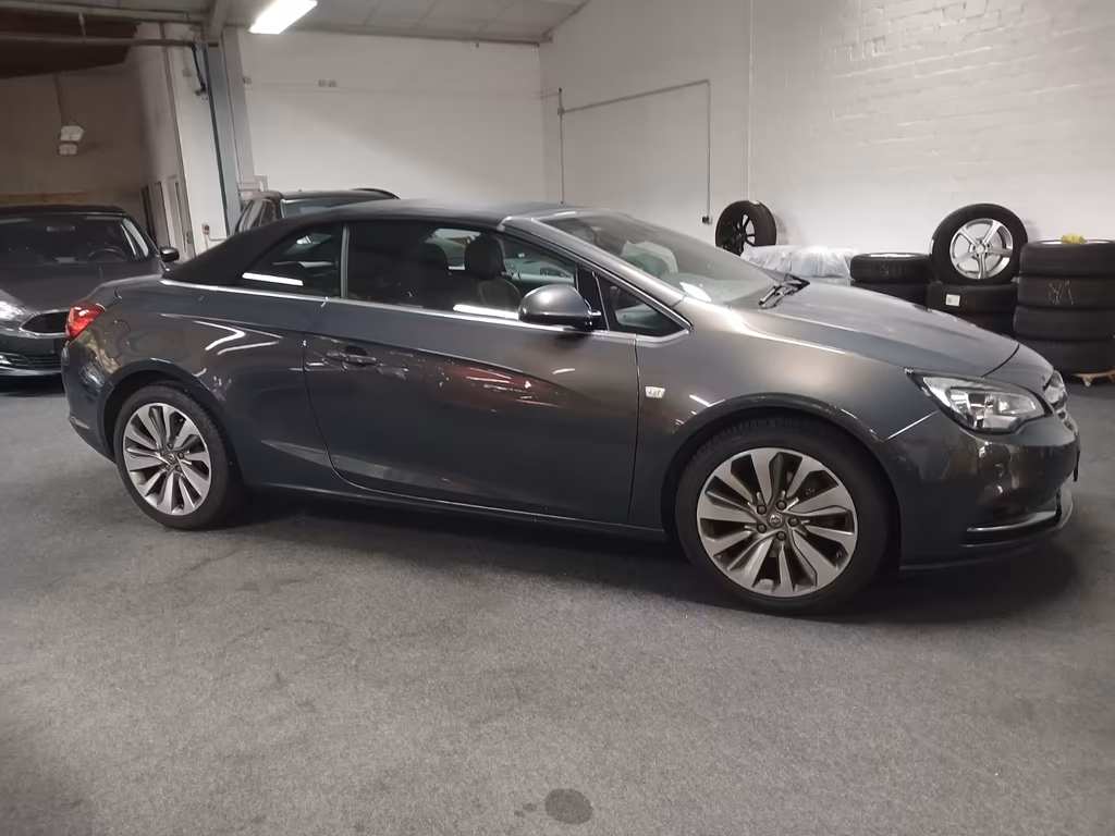 Opel Cascada