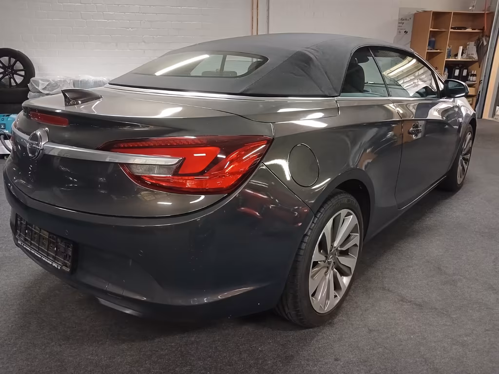 Opel Cascada
