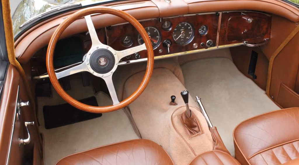 Jaguar XK