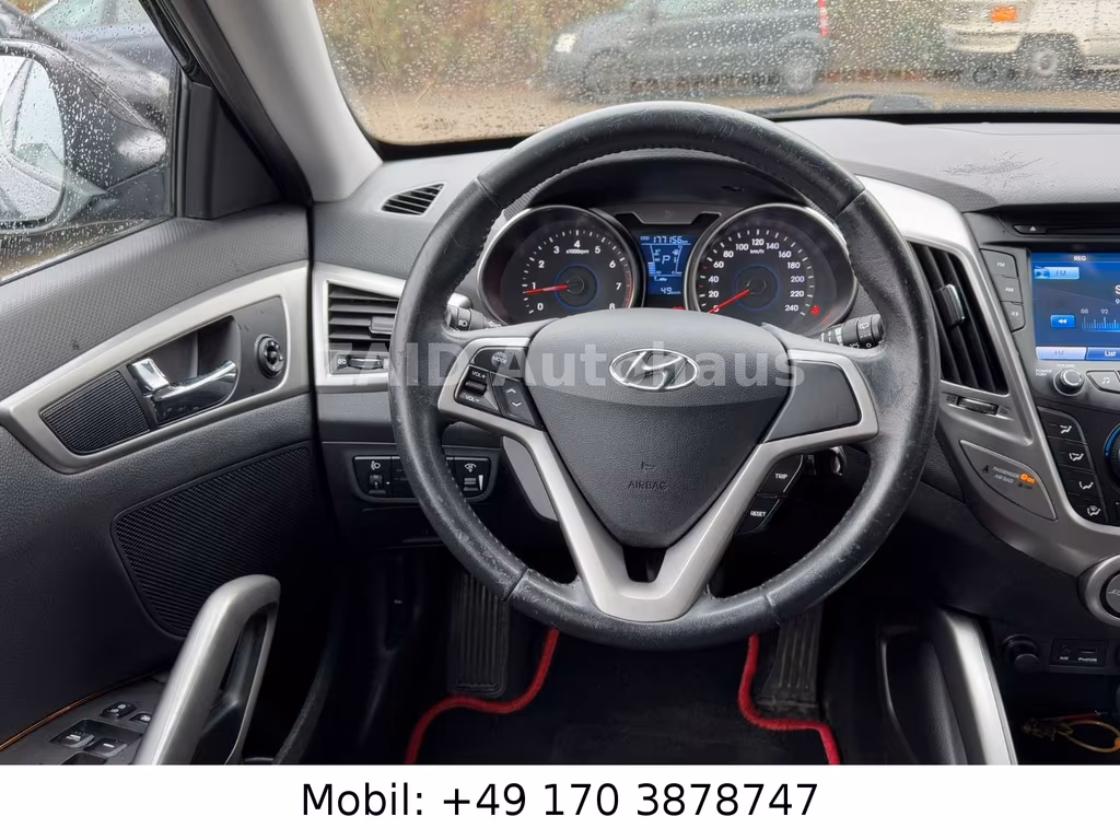 Hyundai Veloster