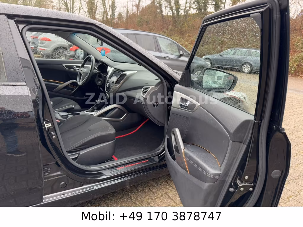 Hyundai Veloster