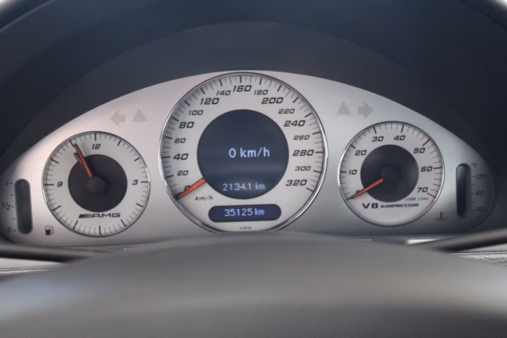 Mercedes-Benz E 55 AMG