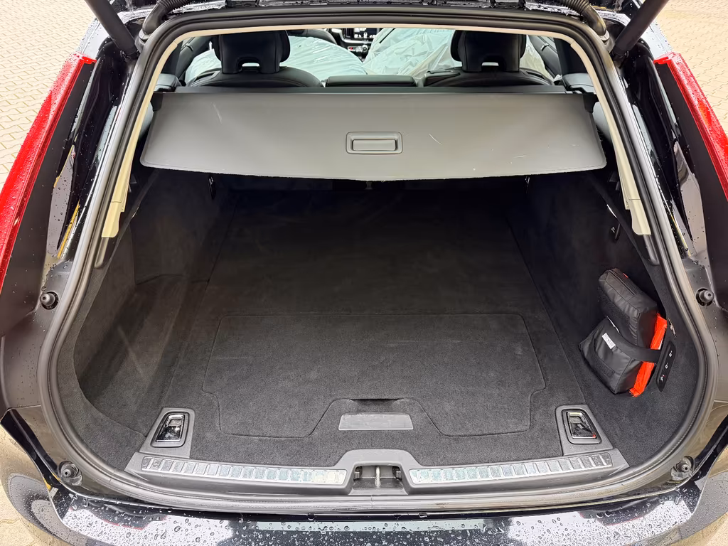 Volvo V90 Cross Country