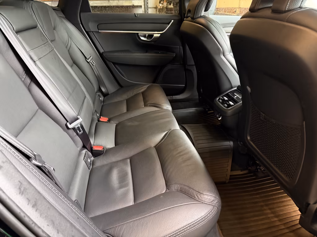 Volvo V90 Cross Country