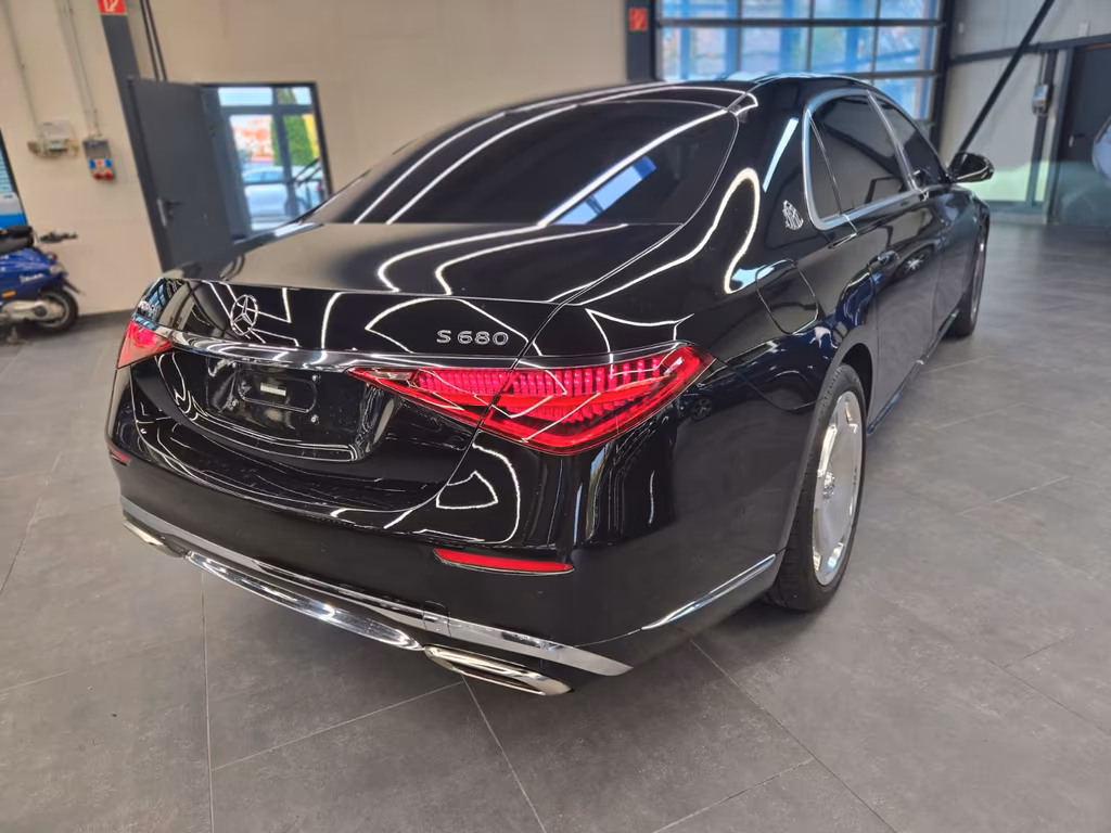 Mercedes-Benz S 680