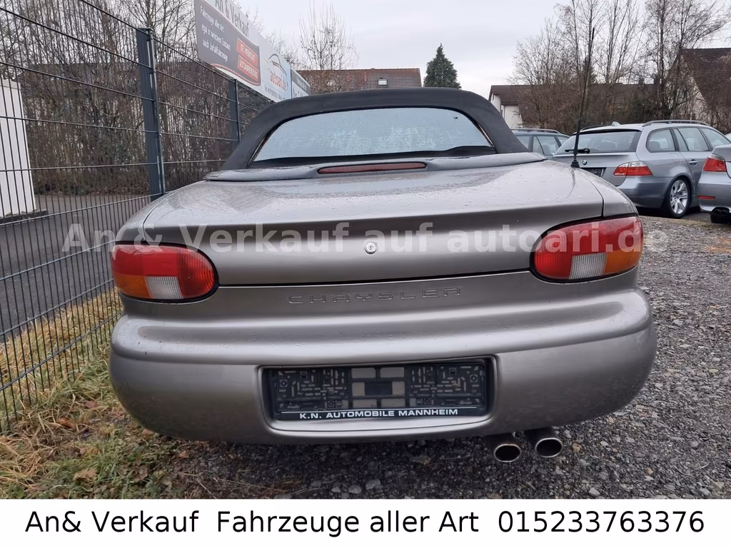 Chrysler Stratus
