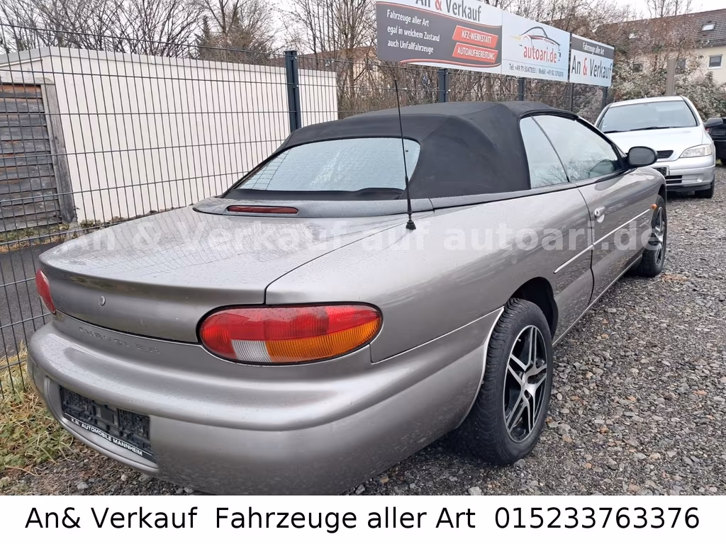 Chrysler Stratus