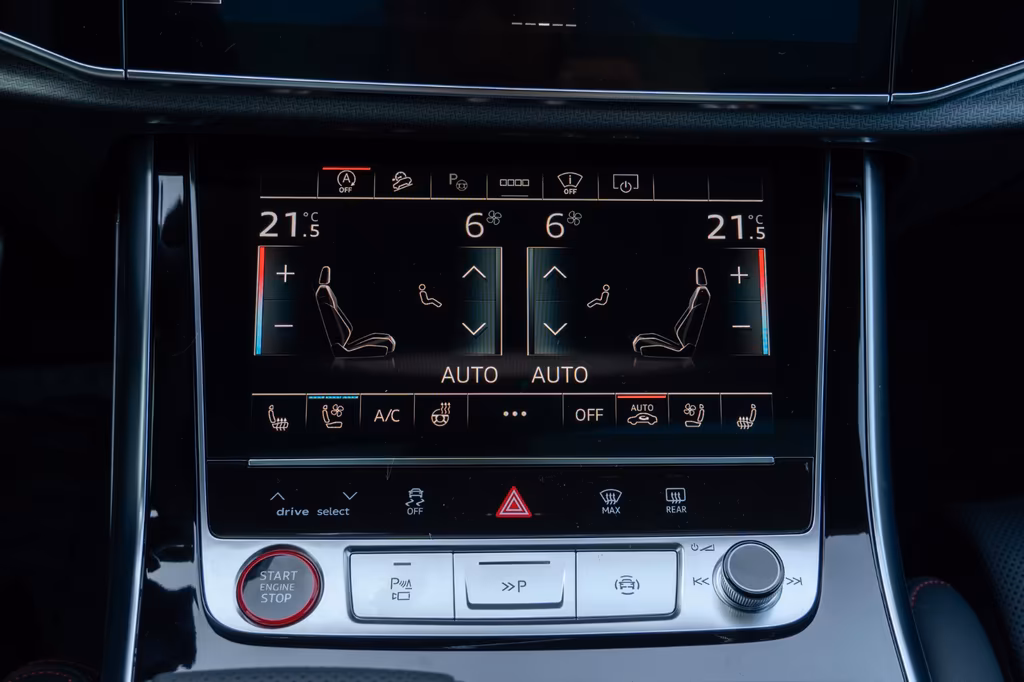 Audi RSQ8