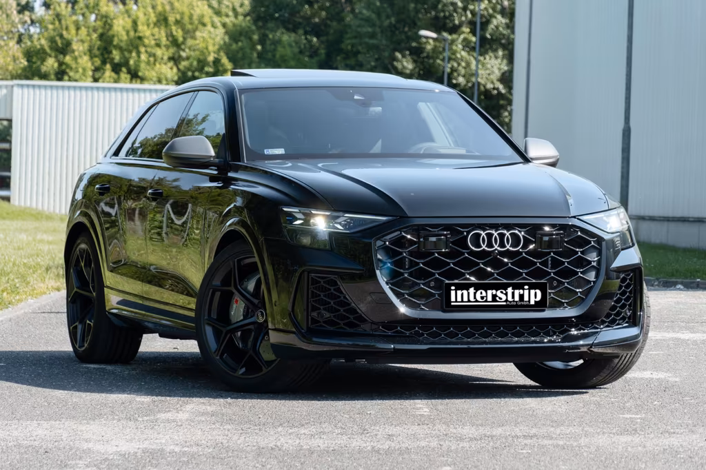 Audi RSQ8