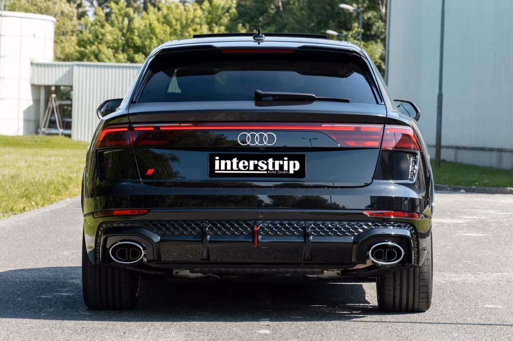 Audi RSQ8