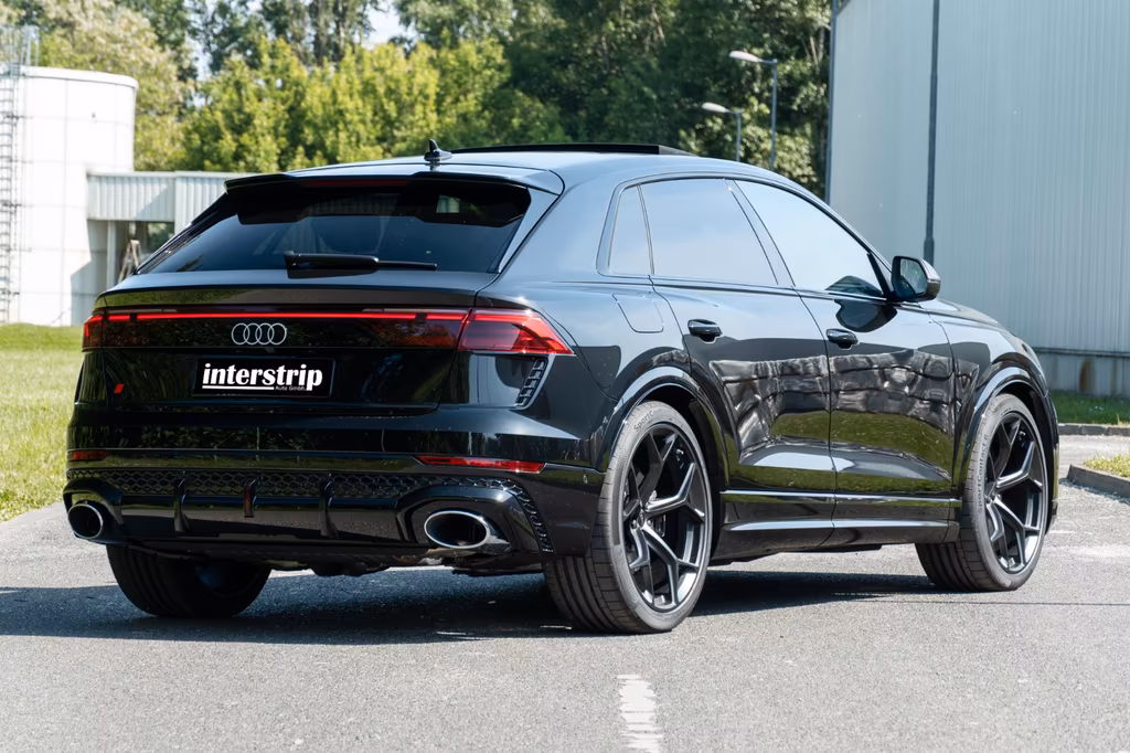 Audi RSQ8