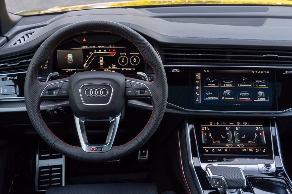 Audi RSQ8