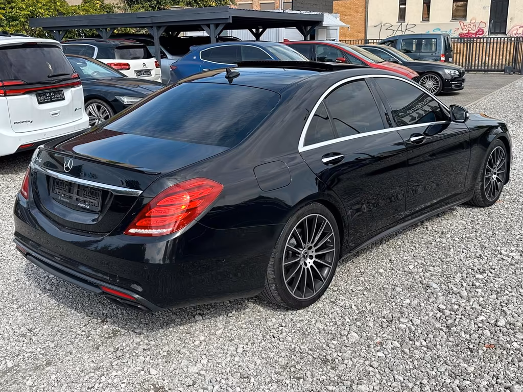 Mercedes-Benz S 400