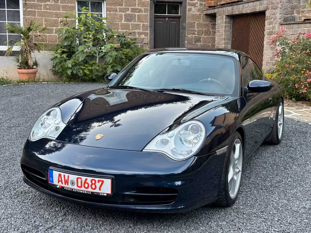 Porsche 996
