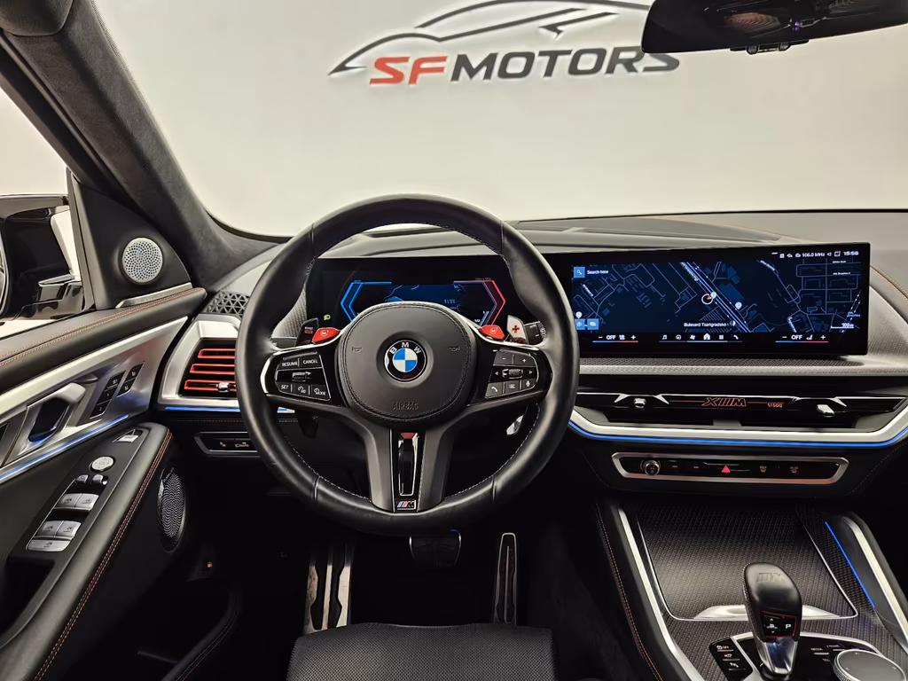 BMW XM