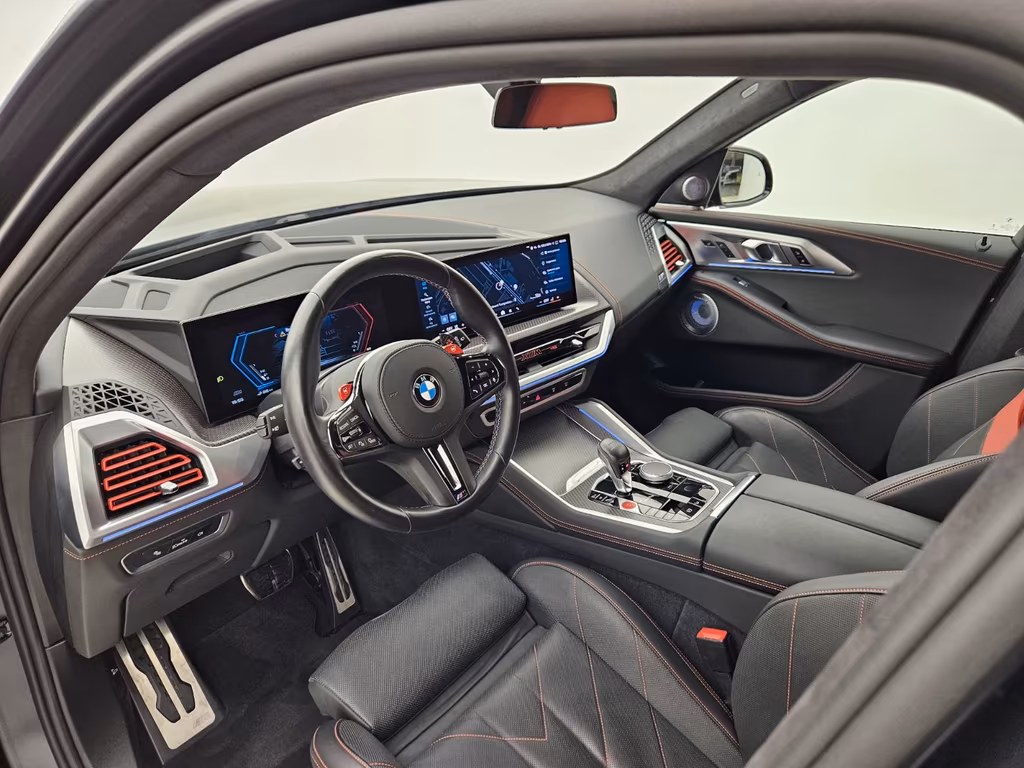 BMW XM