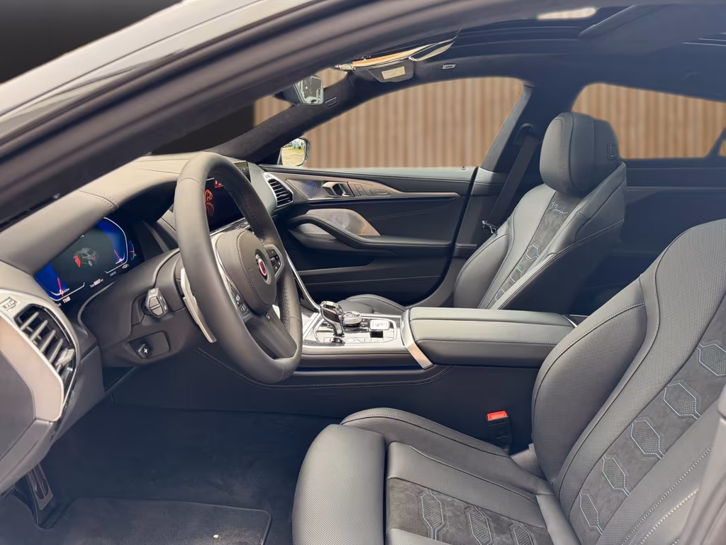 ALPINA B8