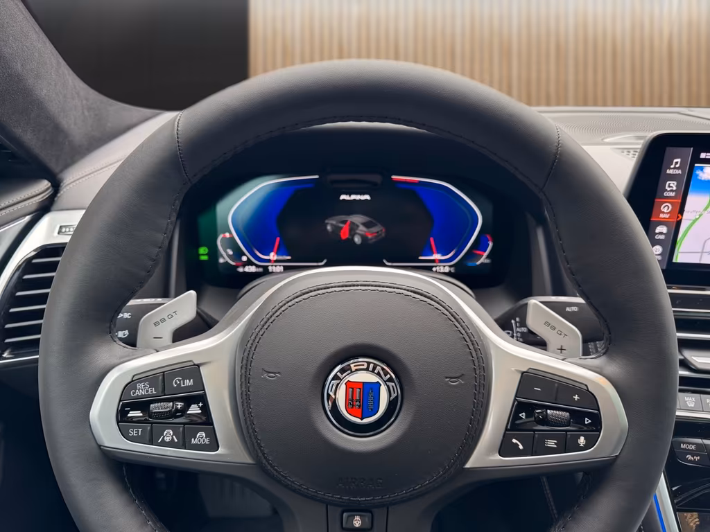 ALPINA B8