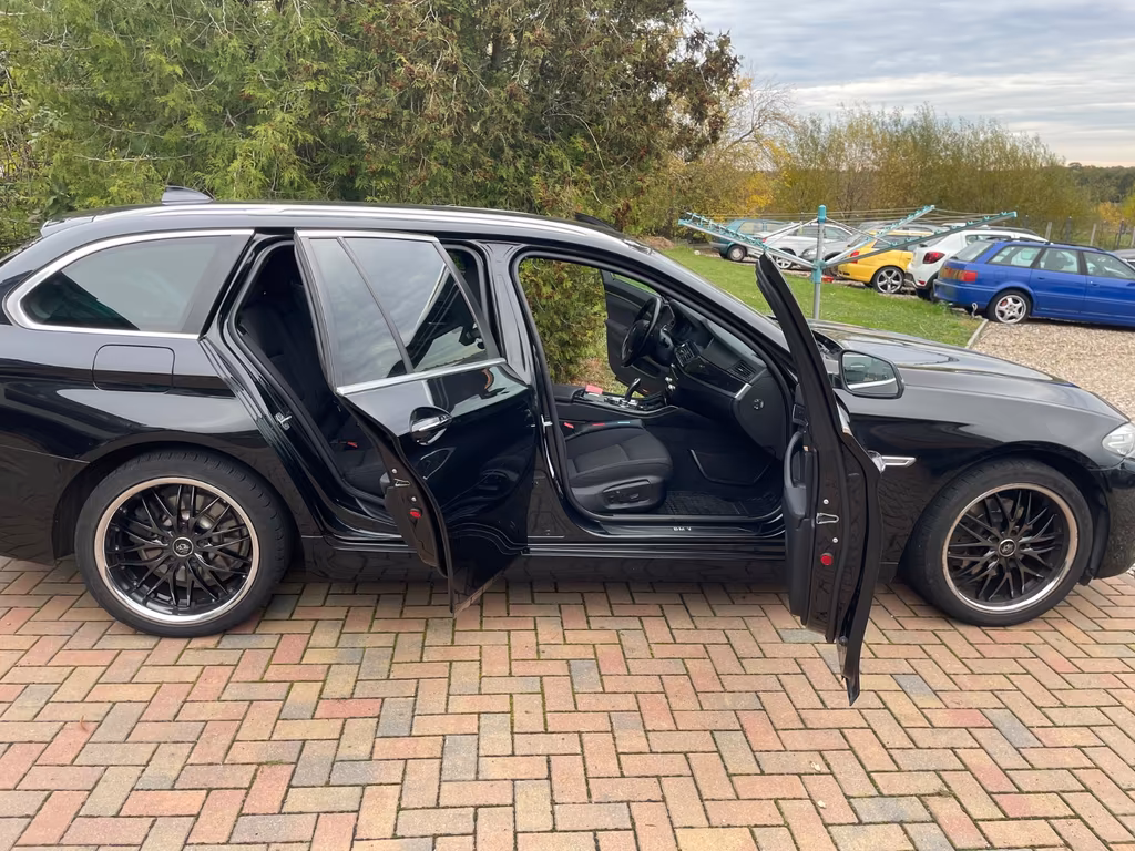 BMW 518