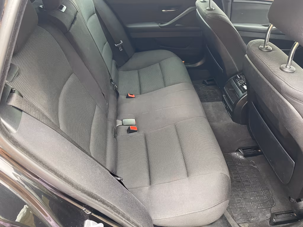 BMW 518