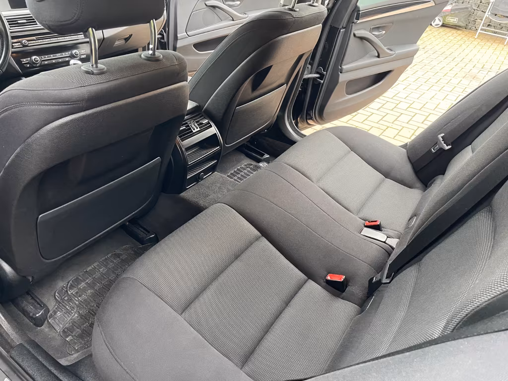 BMW 518