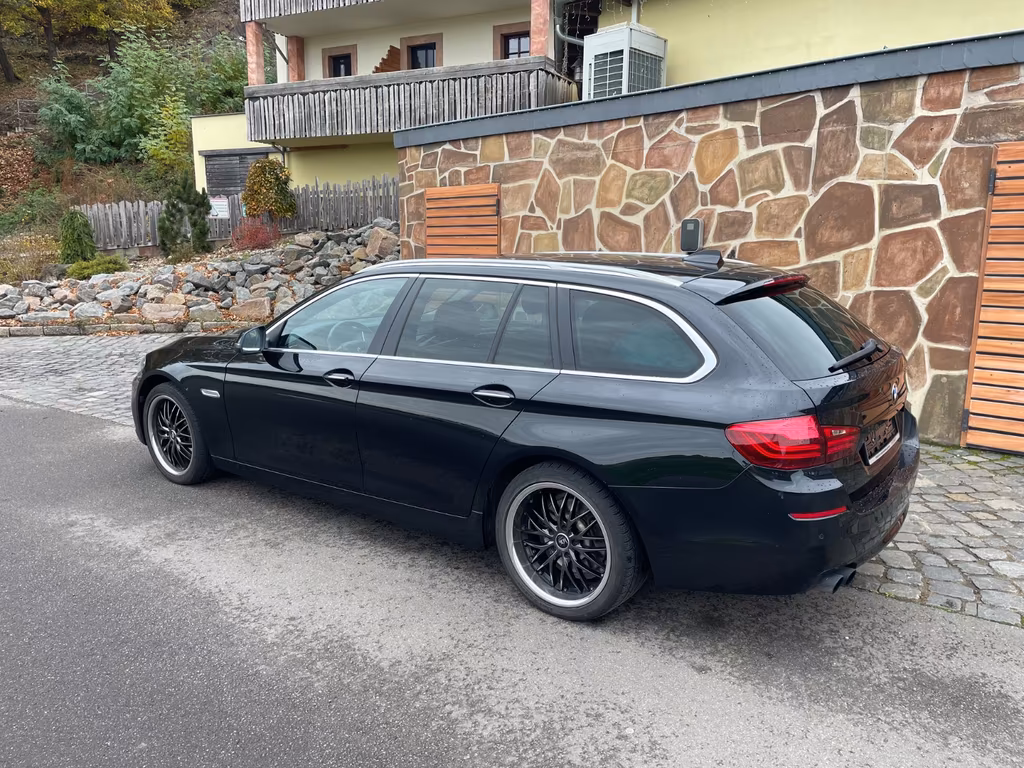 BMW 518