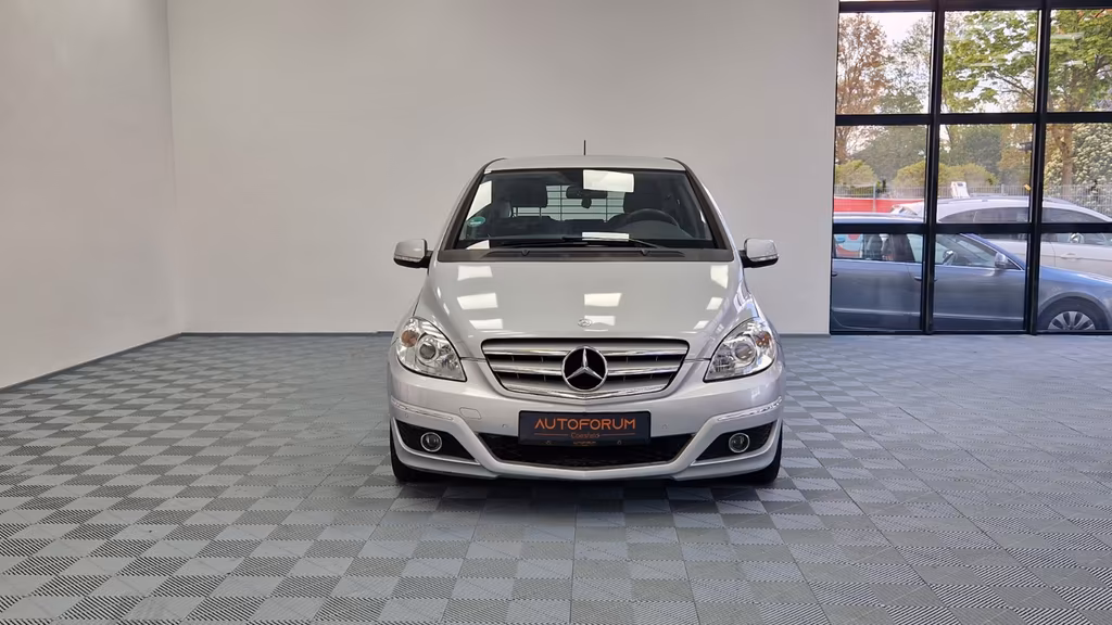 Mercedes-Benz B 160