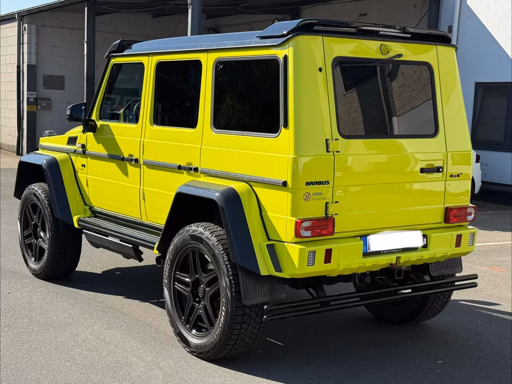 Mercedes-Benz G 500