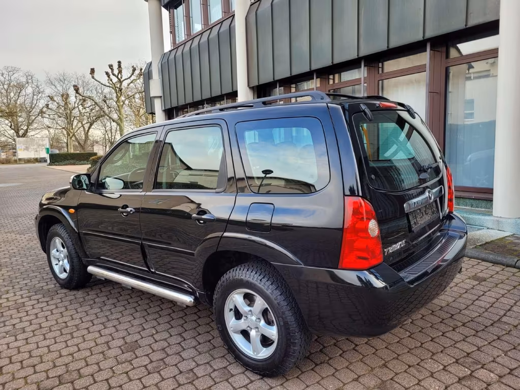 Mazda Tribute