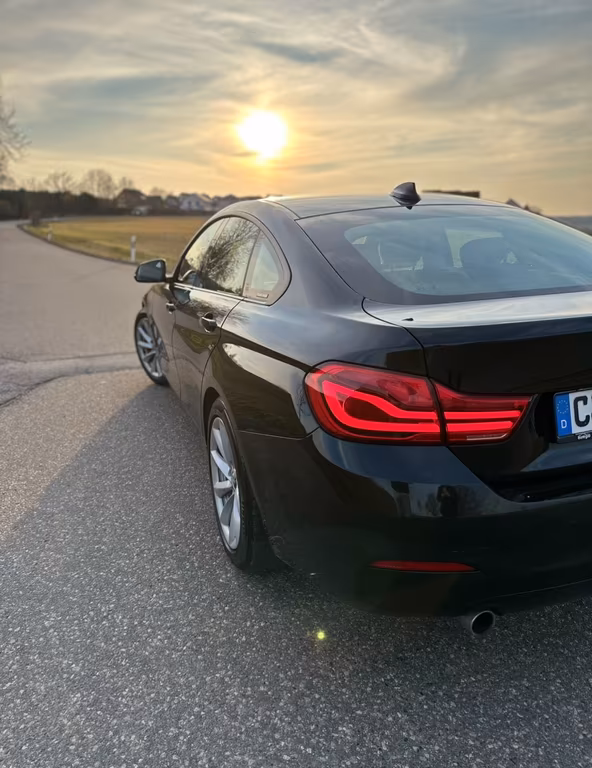 BMW 418