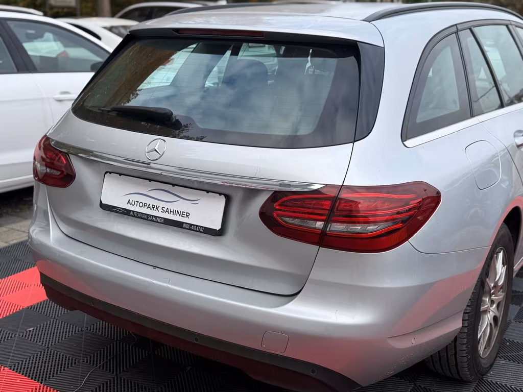 Mercedes-Benz C 160