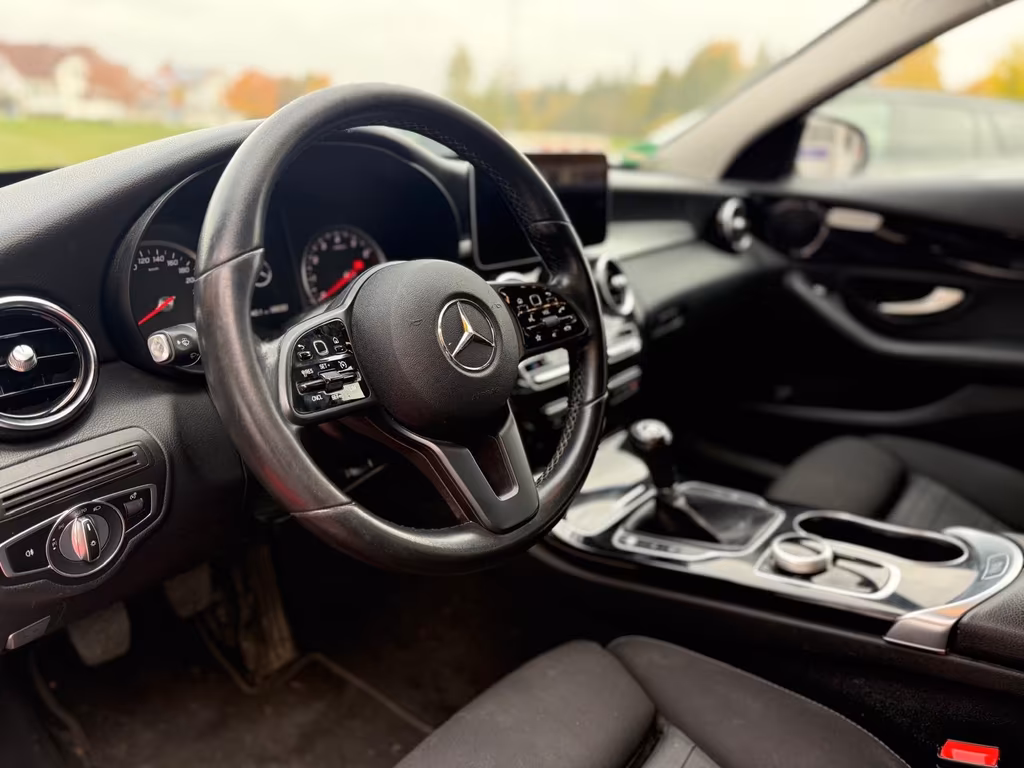 Mercedes-Benz C 160