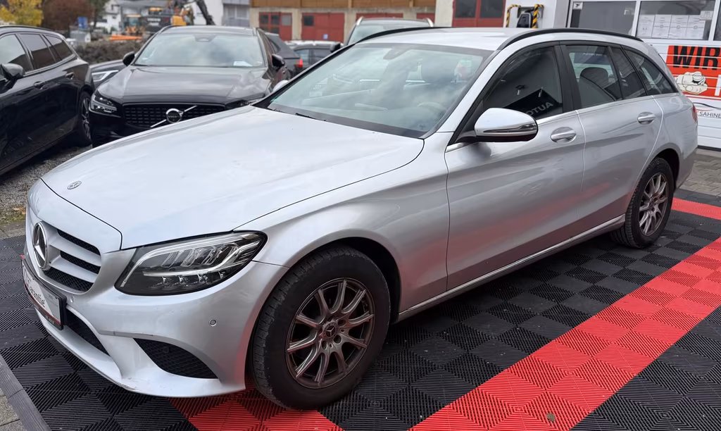 Mercedes-Benz C 160