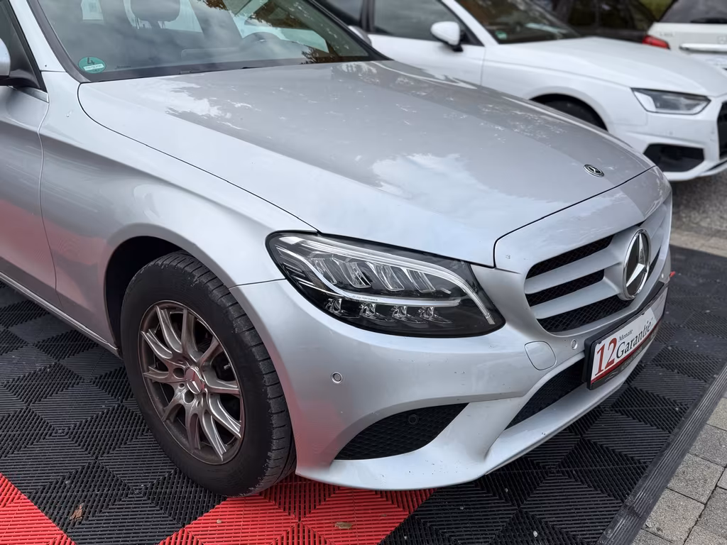 Mercedes-Benz C 160
