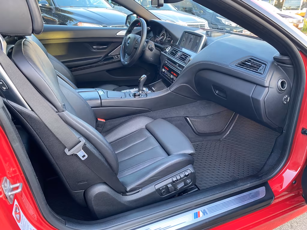 BMW 650
