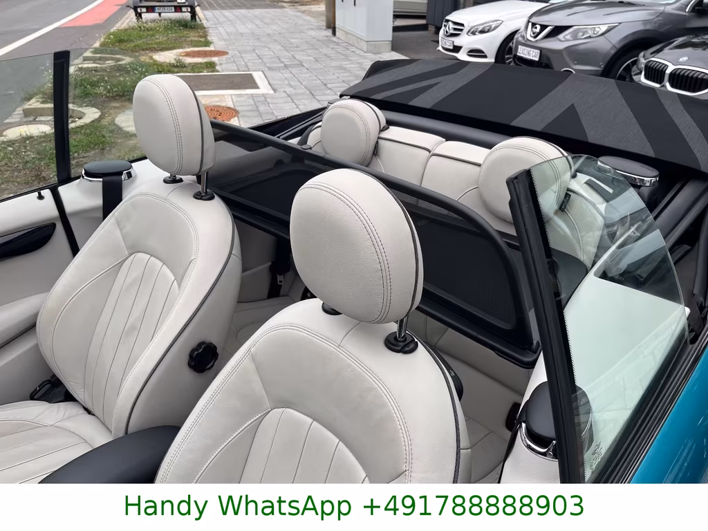 MINI John Cooper Works Cabrio