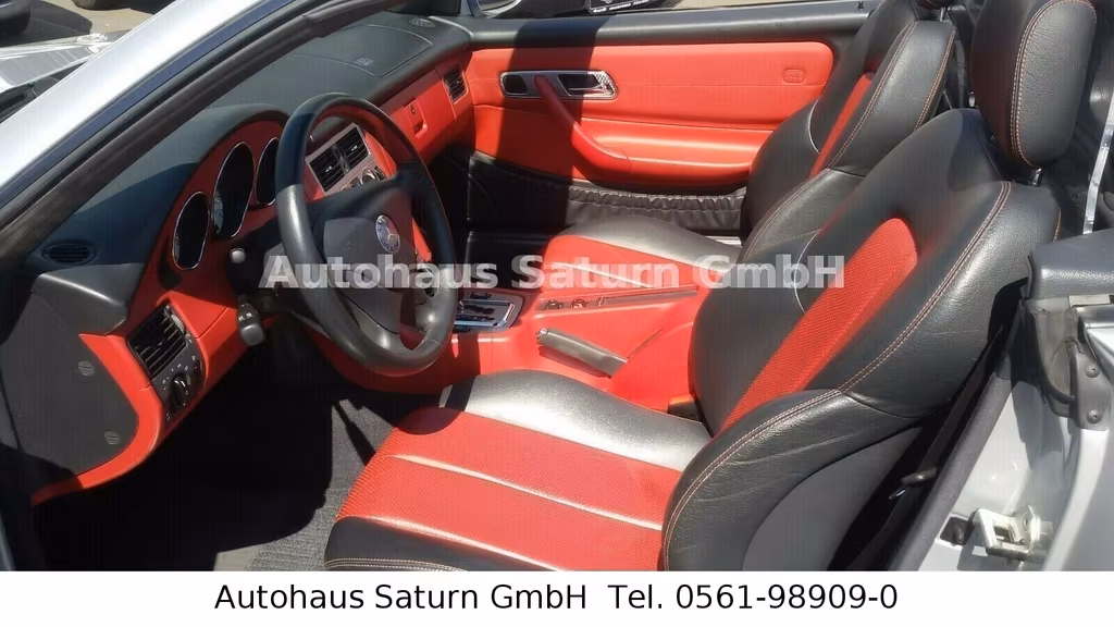 Mercedes-Benz SLK 320