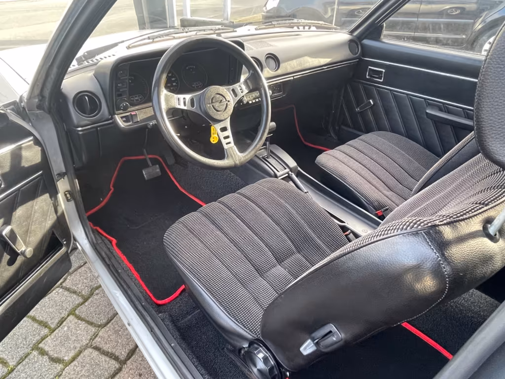Opel Manta